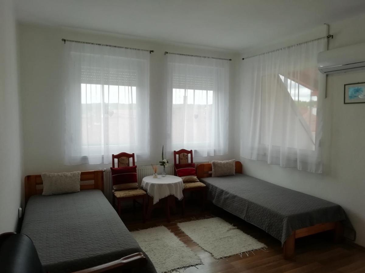 Apartmán Vadasztanya Fogado Egerszalók Exteriér fotografie