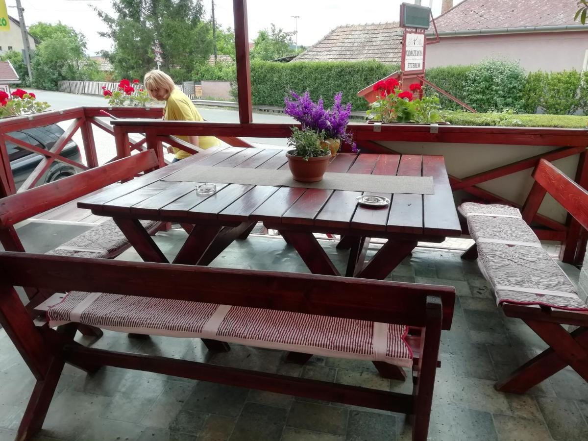 Apartmán Vadasztanya Fogado Egerszalók Exteriér fotografie