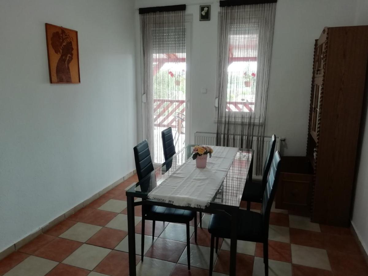 Apartmán Vadasztanya Fogado Egerszalók Exteriér fotografie